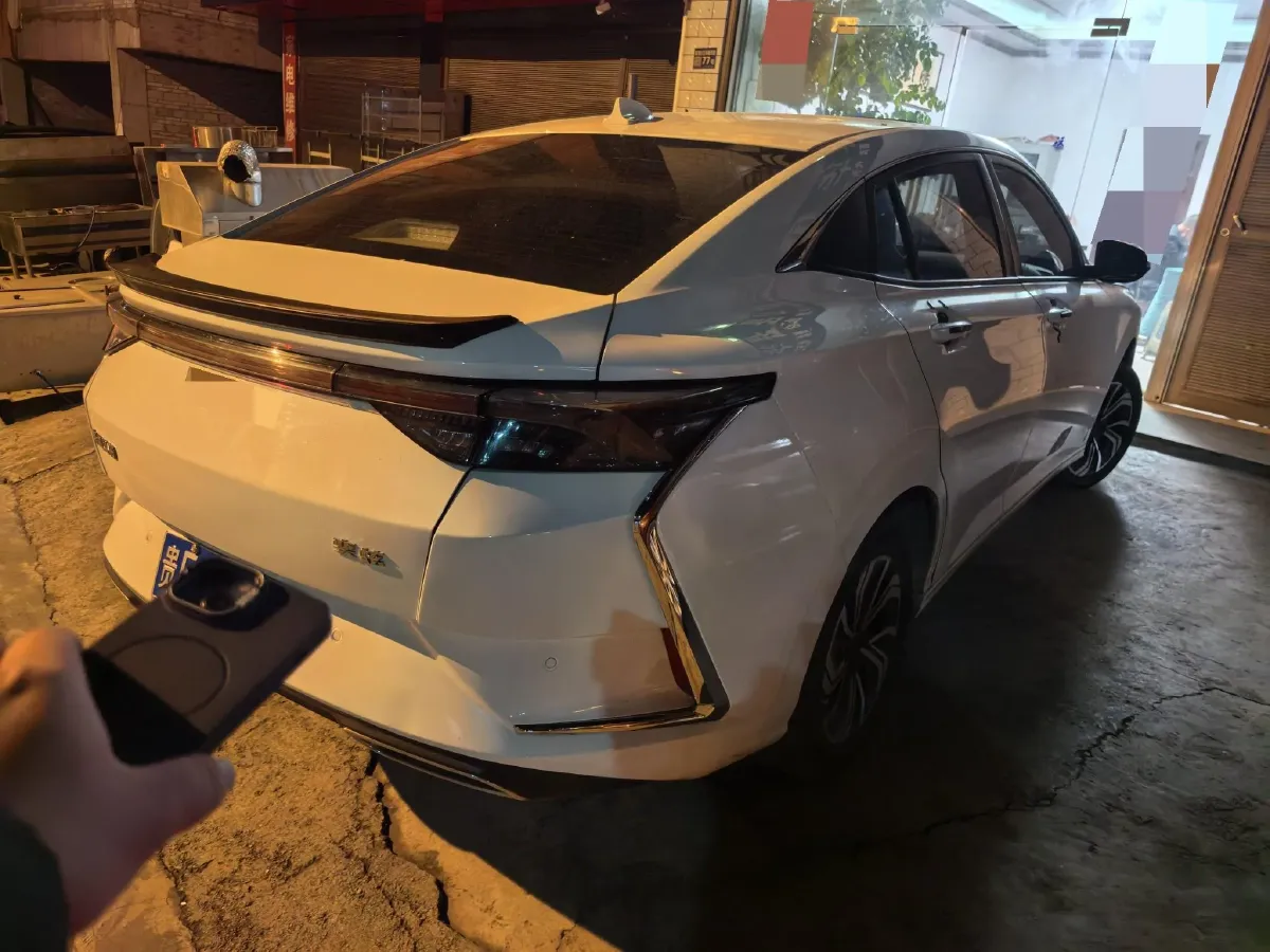 2021 DongFeng Aeolus YiXuan 1.5T 150HP L4 6DCT,autocango,china used car exporter,china ev exporter,chinese used car exporter,chinese used ev exporter