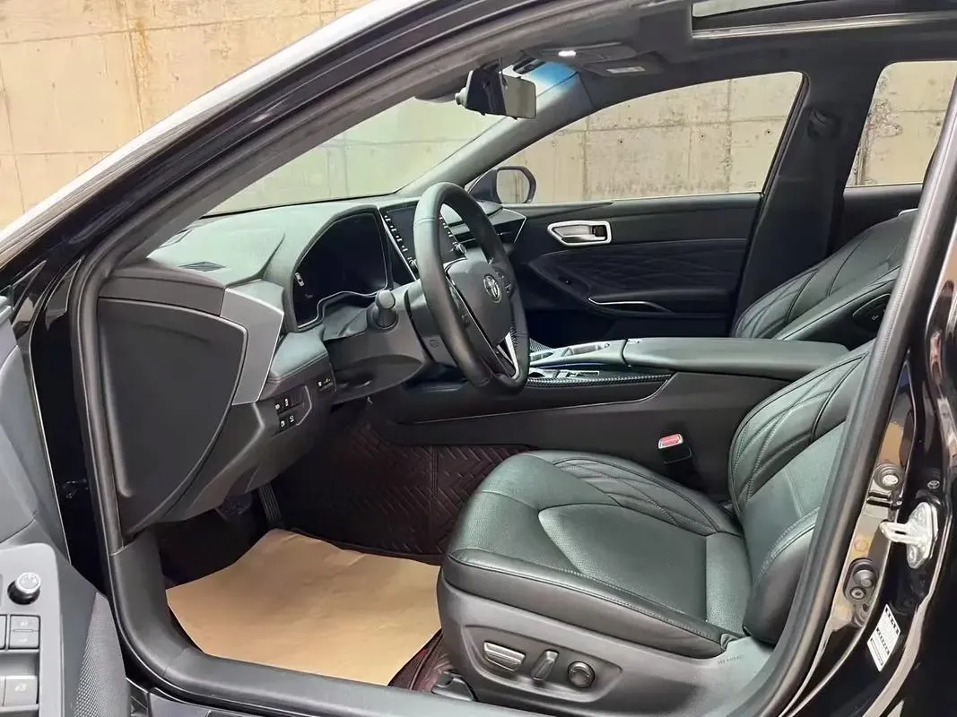 2024 Toyota Avalon 2.5L 185HP L4 E-CVT Hybrid,autocango,china used car exporter,china ev exporter,chinese used car exporter,chinese used ev exporter
