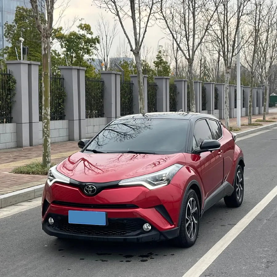 2018 Toyota C-HR 2.0L 171HP L4 CVT,autocango,china used car exporter,china ev exporter,chinese used car exporter,chinese used ev exporter