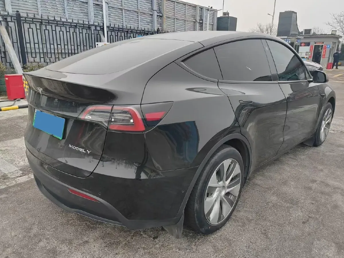 2022 Tesla Model Y BEV 60KWH,autocango,china used car exporter,china ev exporter,chinese used car exporter,chinese used ev exporter