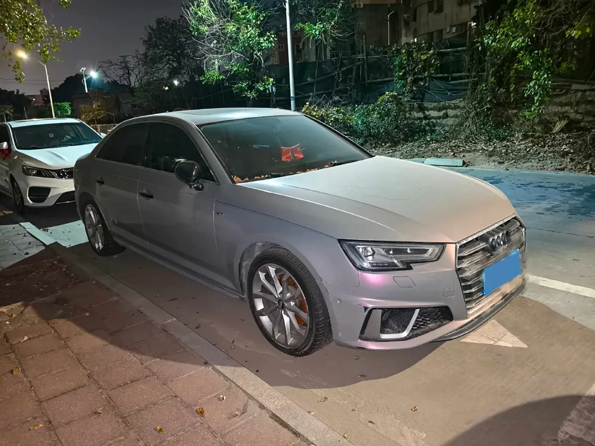 2019 Audi A4L 2.0T 190HP L4 7DCT,autocango,china used car exporter,china ev exporter,chinese used car exporter,chinese used ev exporter