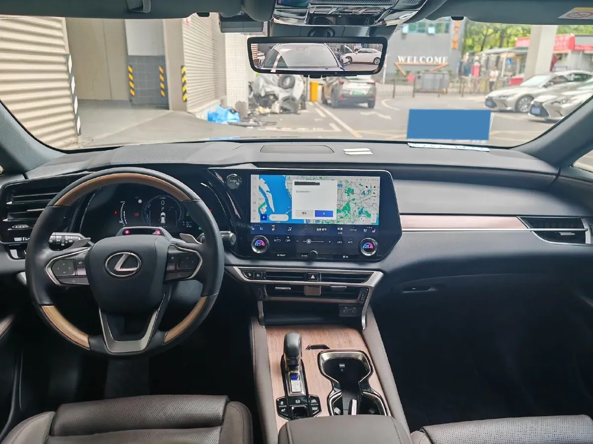 2023 Lexus RX 2.5L 185HP L4 E-CVT PHEV 18.1KWH,autocango,china used car exporter,china ev exporter,chinese used car exporter,chinese used ev exporter