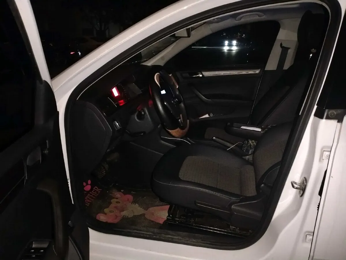 2019 Volkswagen Santana 1.5L 112HP L4 6AT,autocango,china used car exporter,china ev exporter,chinese used car exporter,chinese used ev exporter