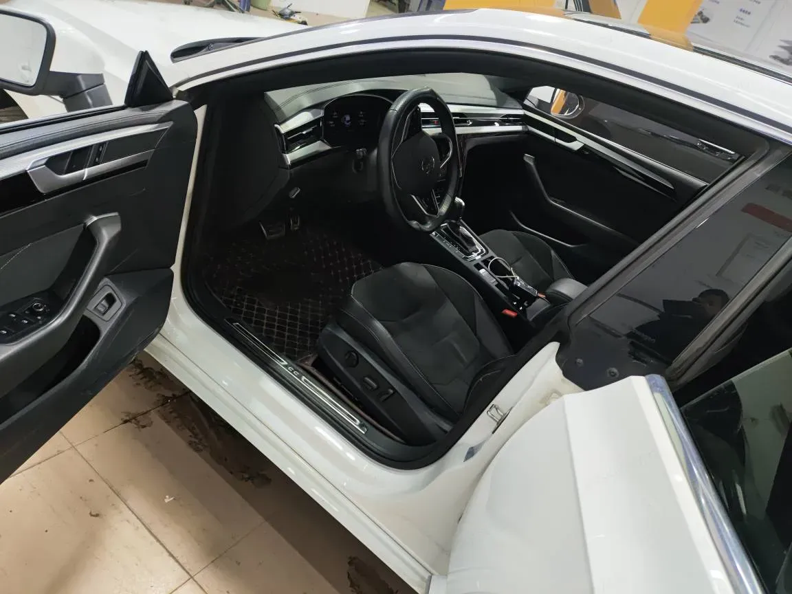 2021 Volkswagen CC 2.0T 186HP L4 7DCT,autocango,china used car exporter,china ev exporter,chinese used car exporter,chinese used ev exporter