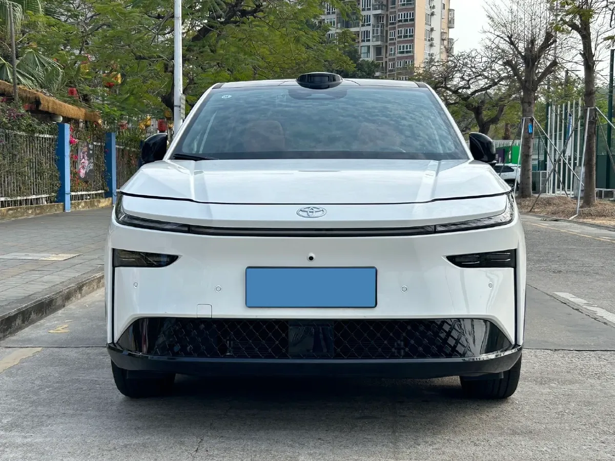 2025 Toyota BZ3X BEV 58.37KWH,autocango,china used car exporter,china ev exporter,chinese used car exporter,chinese used ev exporter