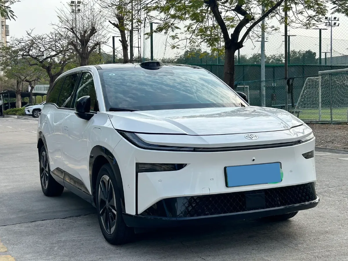 2025 Toyota BZ3X BEV 58.37KWH,autocango,china used car exporter,china ev exporter,chinese used car exporter,chinese used ev exporter