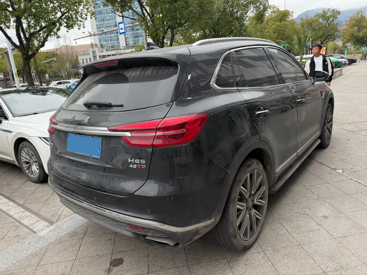 2022 HongQi HS5 2.0T 224HP L4 6AT,autocango,china used car exporter,china ev exporter,chinese used car exporter,chinese used ev exporter