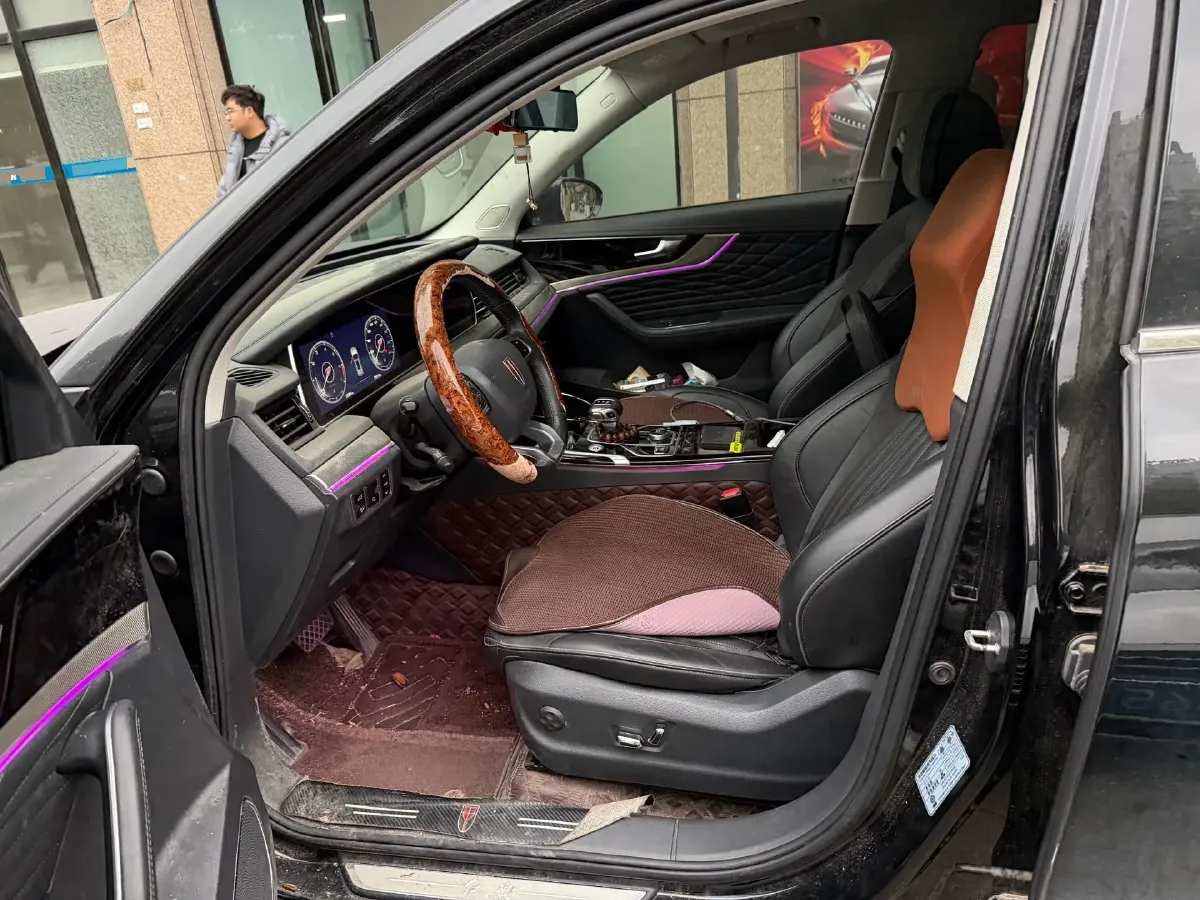 2022 HongQi HS5 2.0T 224HP L4 6AT,autocango,china used car exporter,china ev exporter,chinese used car exporter,chinese used ev exporter