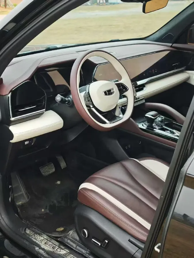 2021 Geely Monjaro 2.0T 218HP L4 7DCT,autocango,china used car exporter,china ev exporter,chinese used car exporter,chinese used ev exporter