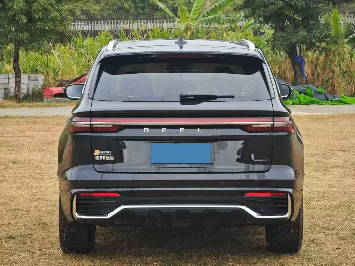 2021 Geely Monjaro 2.0T 218HP L4 7DCT,autocango,china used car exporter,china ev exporter,chinese used car exporter,chinese used ev exporter