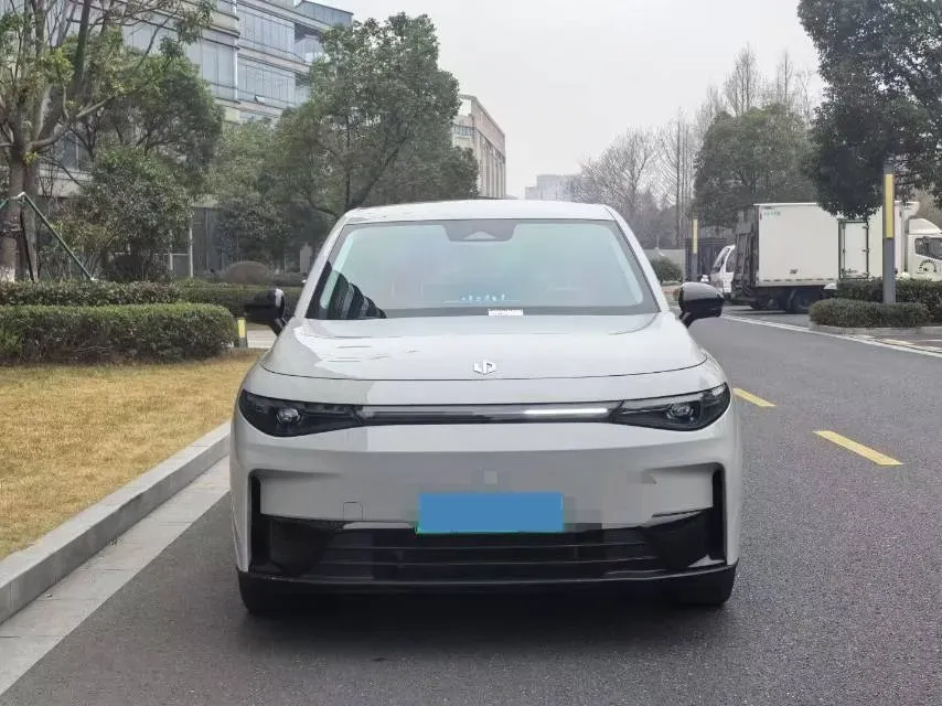 2024 Leapmotor C10 BEV 69.9KWH,autocango,china used car exporter,china ev exporter,chinese used car exporter,chinese used ev exporter