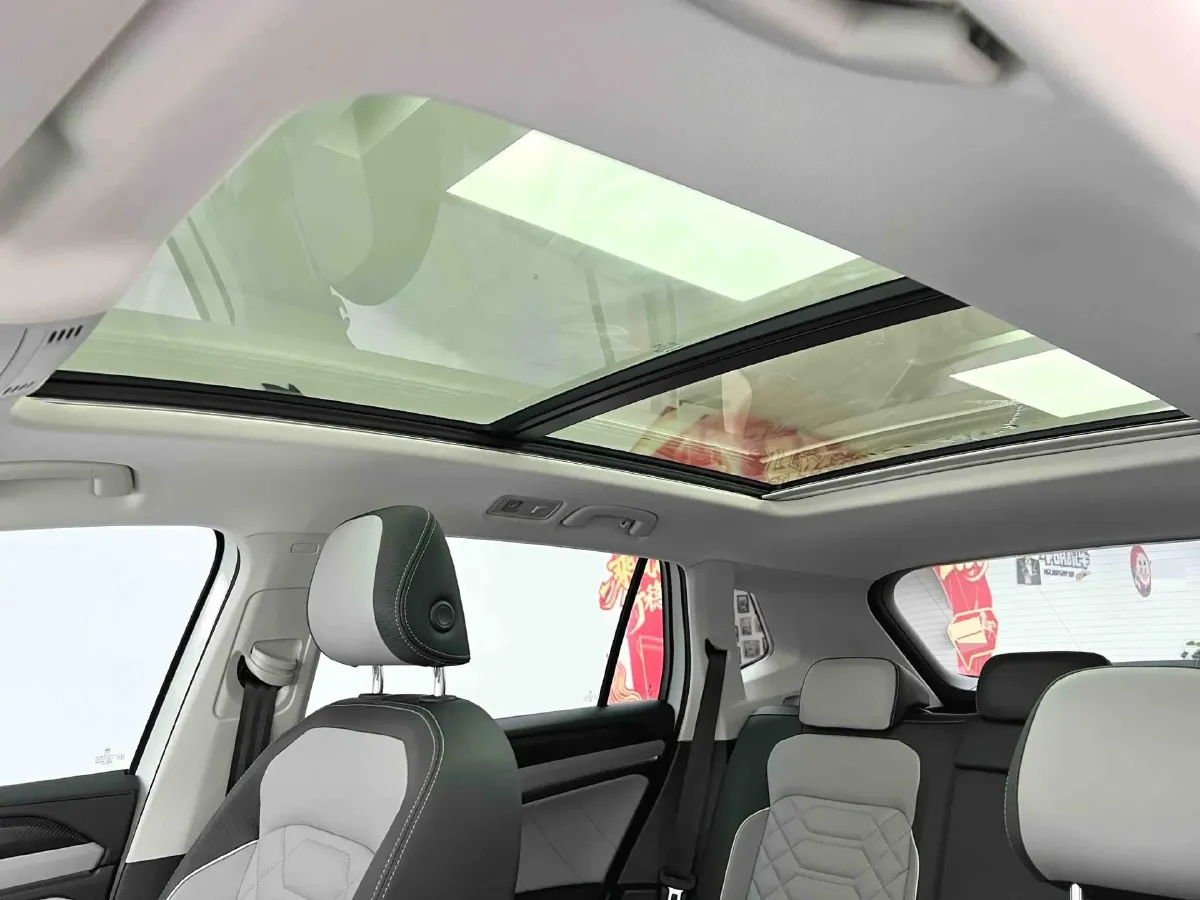 2023 Volkswagen Tayron 2.0T 186HP L4 7DCT,autocango,china used car exporter,china ev exporter,chinese used car exporter,chinese used ev exporter