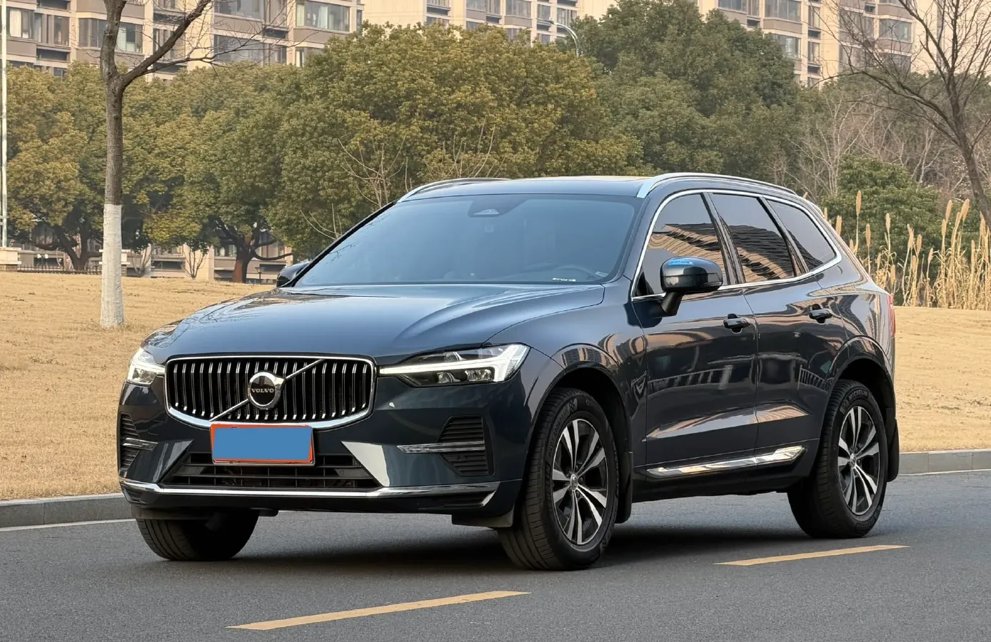 2023 Volvo XC60 2.0T 250HP L4 8AT,autocango,china used car exporter,china ev exporter,chinese used car exporter,chinese used ev exporter