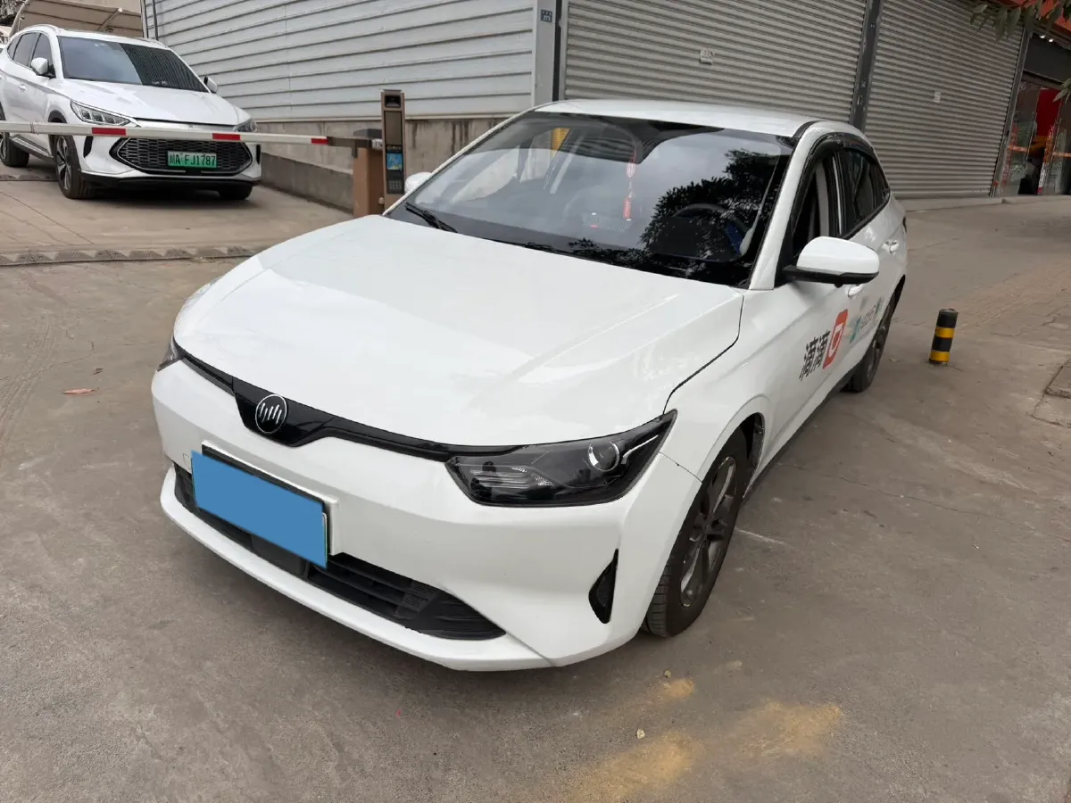 2022 Weltmeister EX5 BEV 52.704KWH,autocango,china used car exporter,china ev exporter,chinese used car exporter,chinese used ev exporter