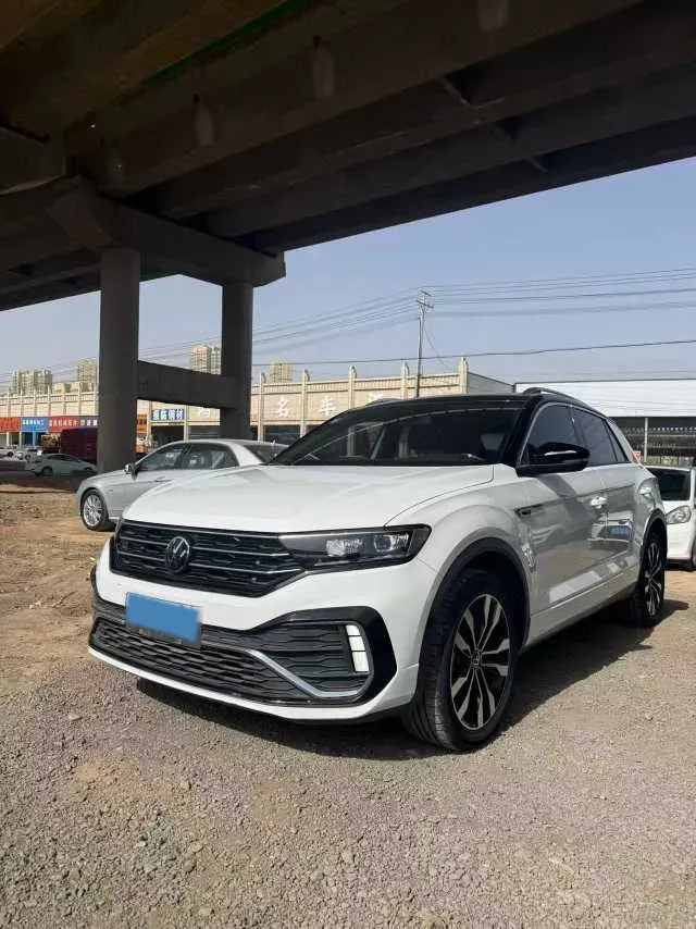 2022 Volkswagen T-Roc 1.4T 150HP L4 7DCT,autocango,china used car exporter,china ev exporter,chinese used car exporter,chinese used ev exporter
