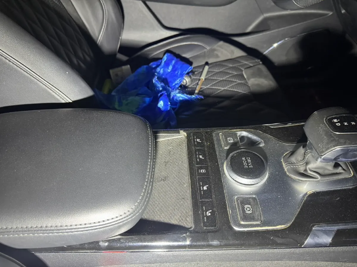 2019 HongQi HS5 2.0T 224HP L4 6AT,autocango,china used car exporter,china ev exporter,chinese used car exporter,chinese used ev exporter