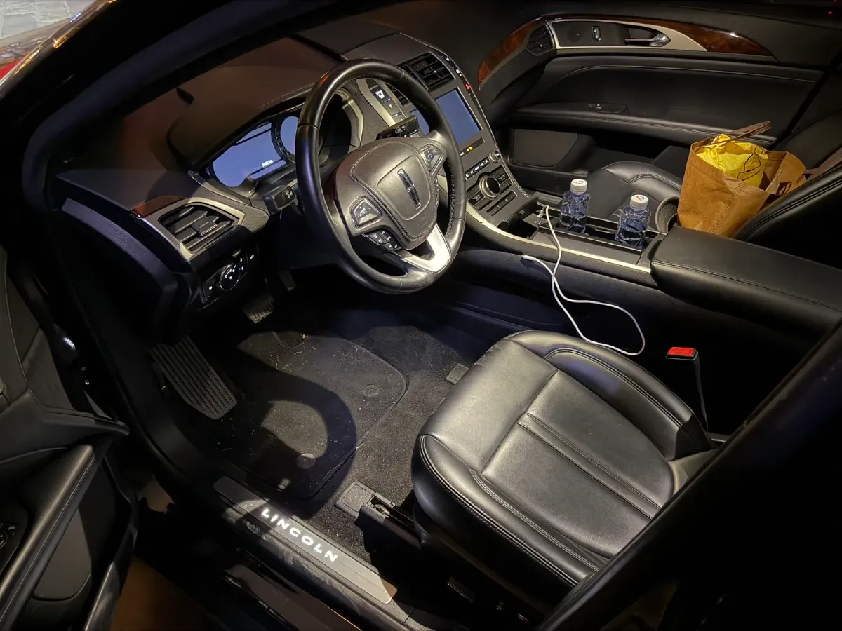 2019 BMW X2 1.5T 140HP L3 7DCT,autocango,china used car exporter,china ev exporter,chinese used car exporter,chinese used ev exporter