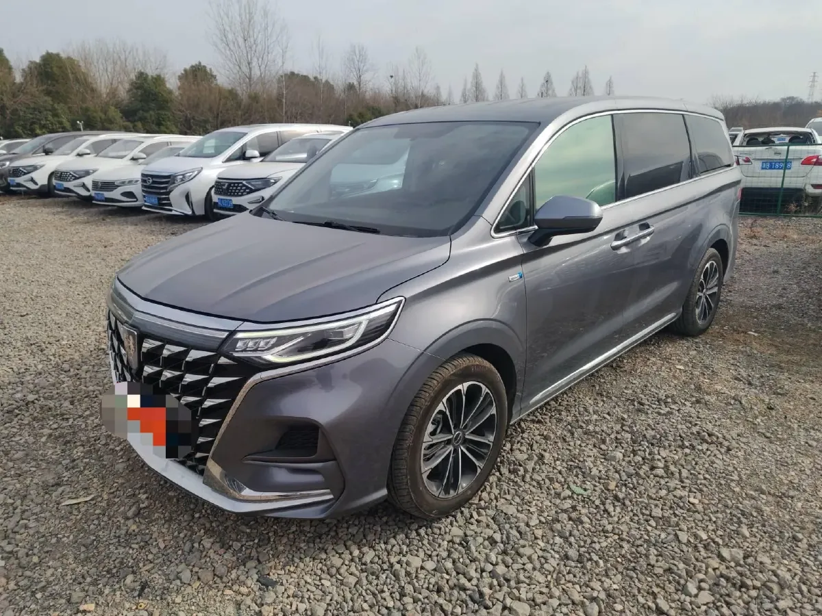 2023 Roewe iMAX8 2.0T 234HP L4 8AT,autocango,china used car exporter,china ev exporter,chinese used car exporter,chinese used ev exporter