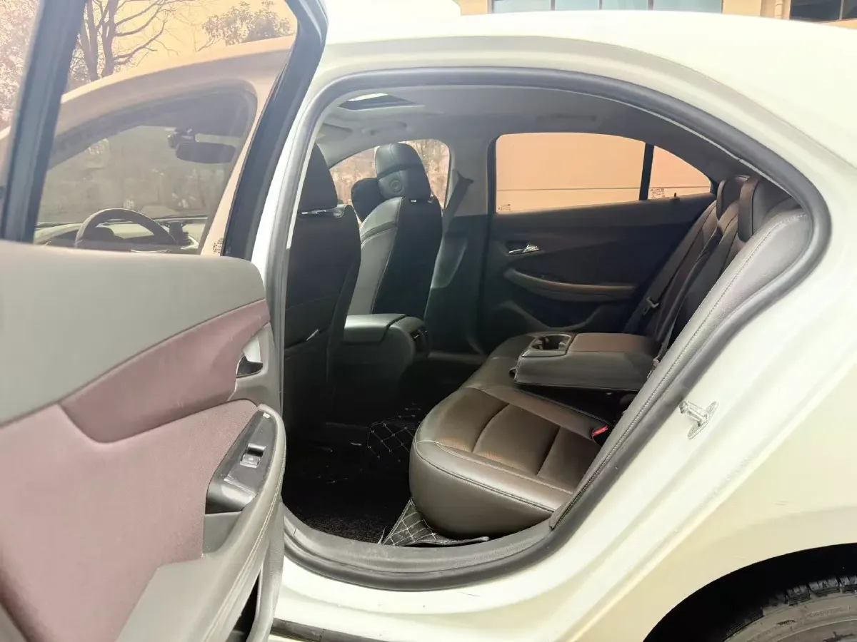 2018 Chevrolet Malibu 1.5T 170HP L4 6AT,autocango,china used car exporter,china ev exporter,chinese used car exporter,chinese used ev exporter