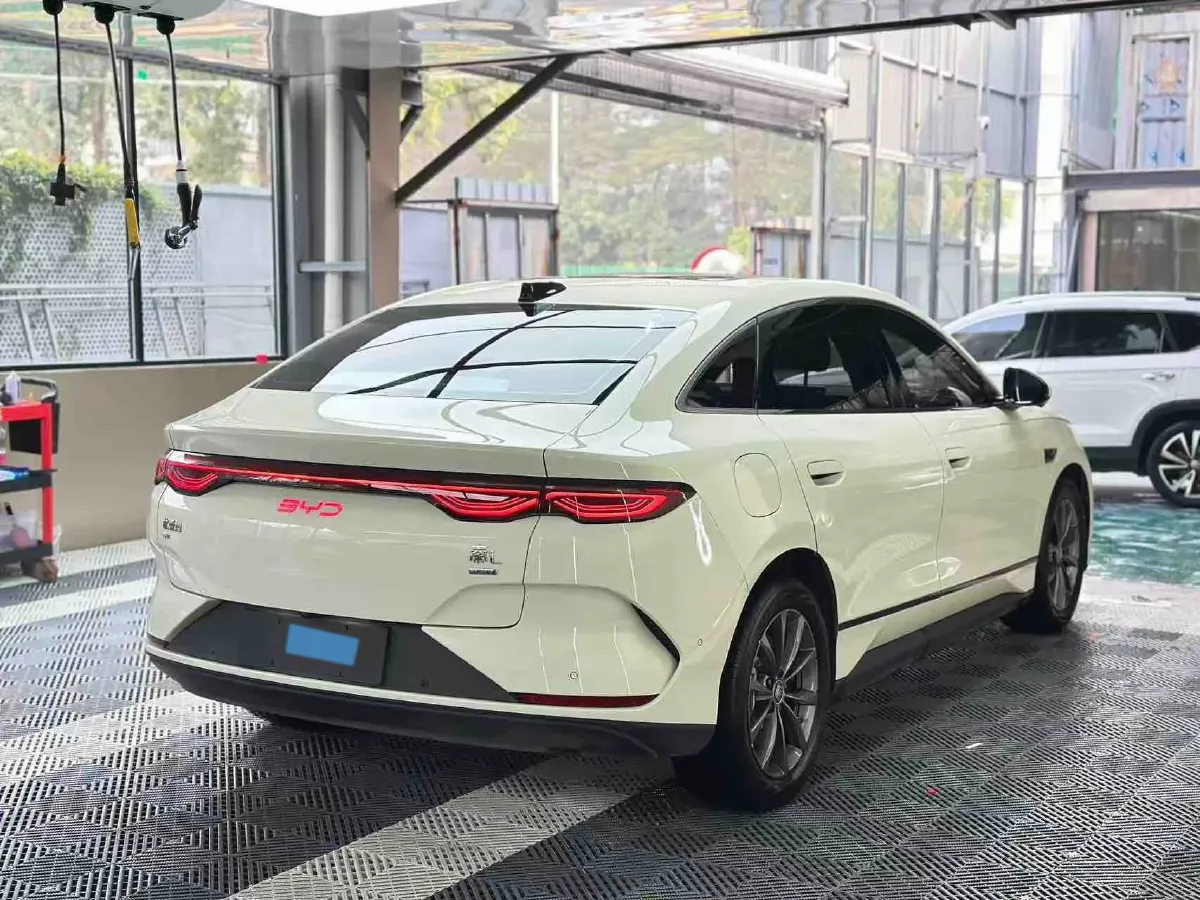 2025 BYD QinL BEV,autocango,china used car exporter,china ev exporter,chinese used car exporter,chinese used ev exporter