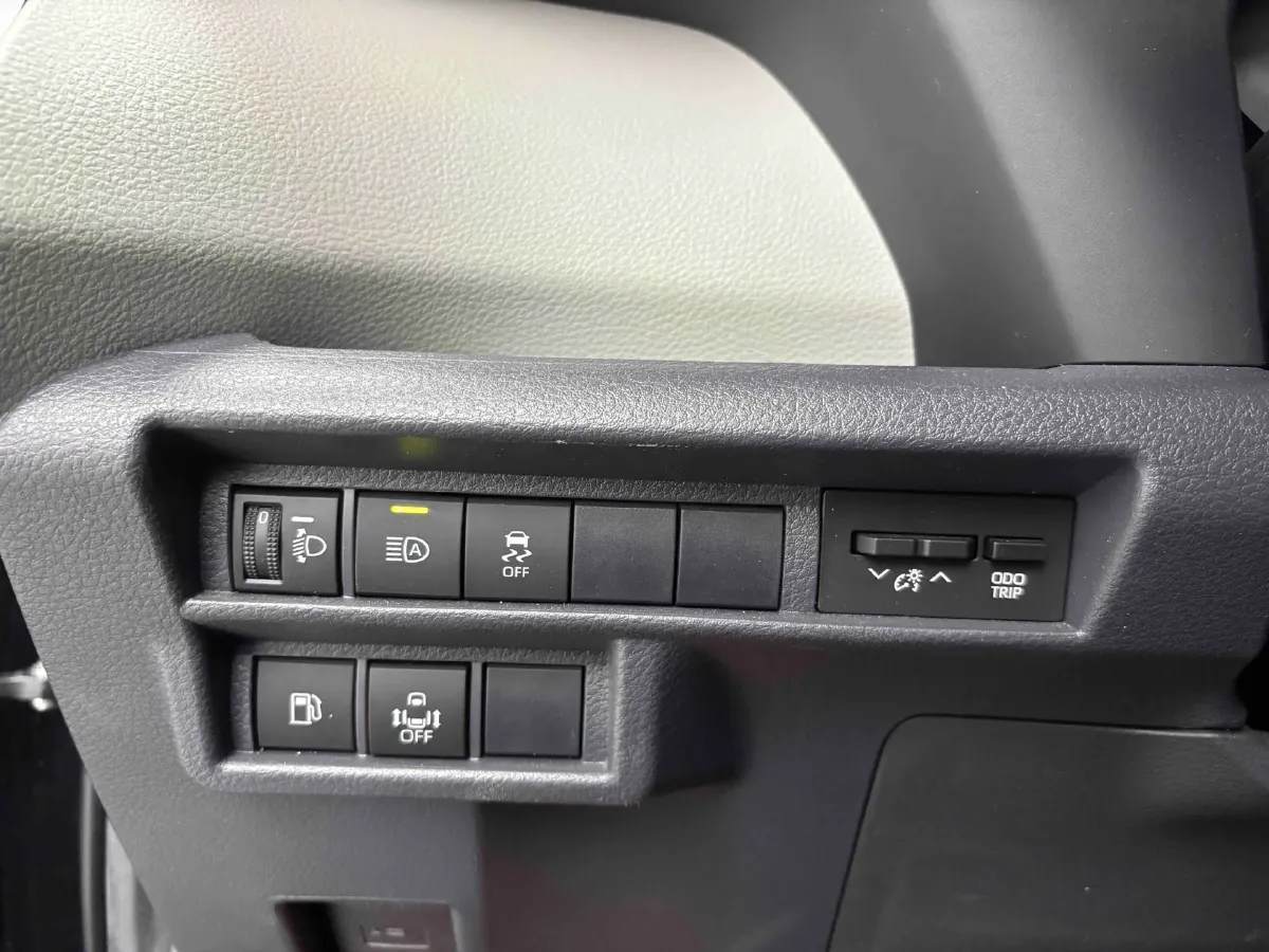 2021 Toyota Sienna 2.5L 192HP L4 E-CVT Hybrid,autocango,china used car exporter,china ev exporter,chinese used car exporter,chinese used ev exporter