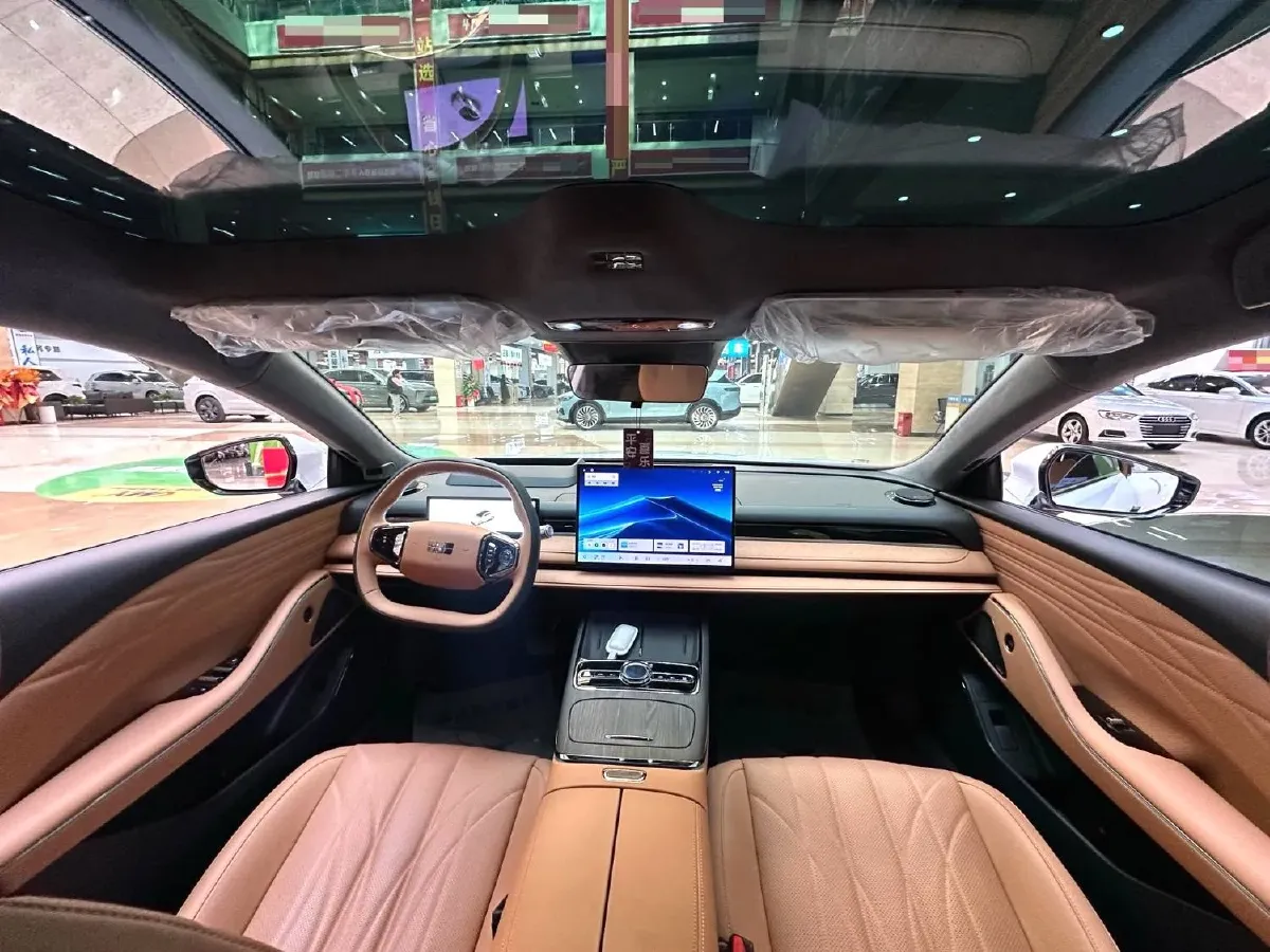 2025 Geely Galaxy Starshine 8 1.5L 112HP L4 1DHT PHEV,autocango,china used car exporter,china ev exporter,chinese used car exporter,chinese used ev exporter