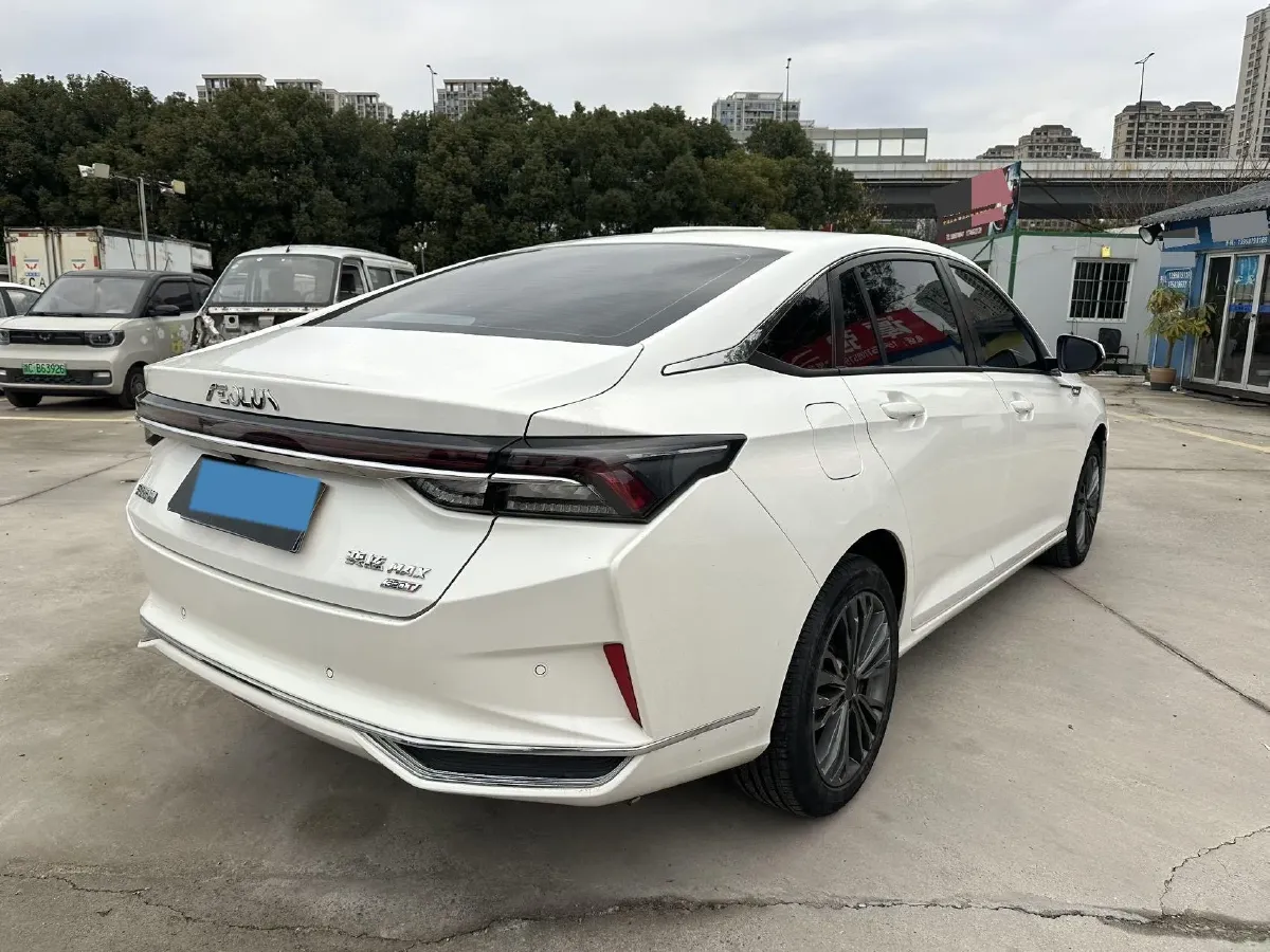 2021 DongFeng Aeolus YiXuan MAX 1.5T 190HP L4 7DCT,autocango,china used car exporter,china ev exporter,chinese used car exporter,chinese used ev exporter