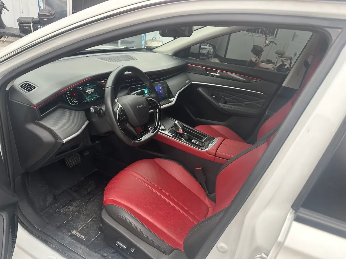 2021 DongFeng Aeolus YiXuan MAX 1.5T 190HP L4 7DCT,autocango,china used car exporter,china ev exporter,chinese used car exporter,chinese used ev exporter