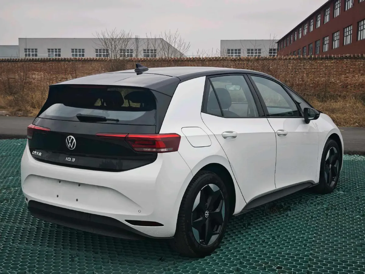 2025 Volkswagen ID.3 BEV 53.6KWH,autocango,china used car exporter,china ev exporter,chinese used car exporter,chinese used ev exporter