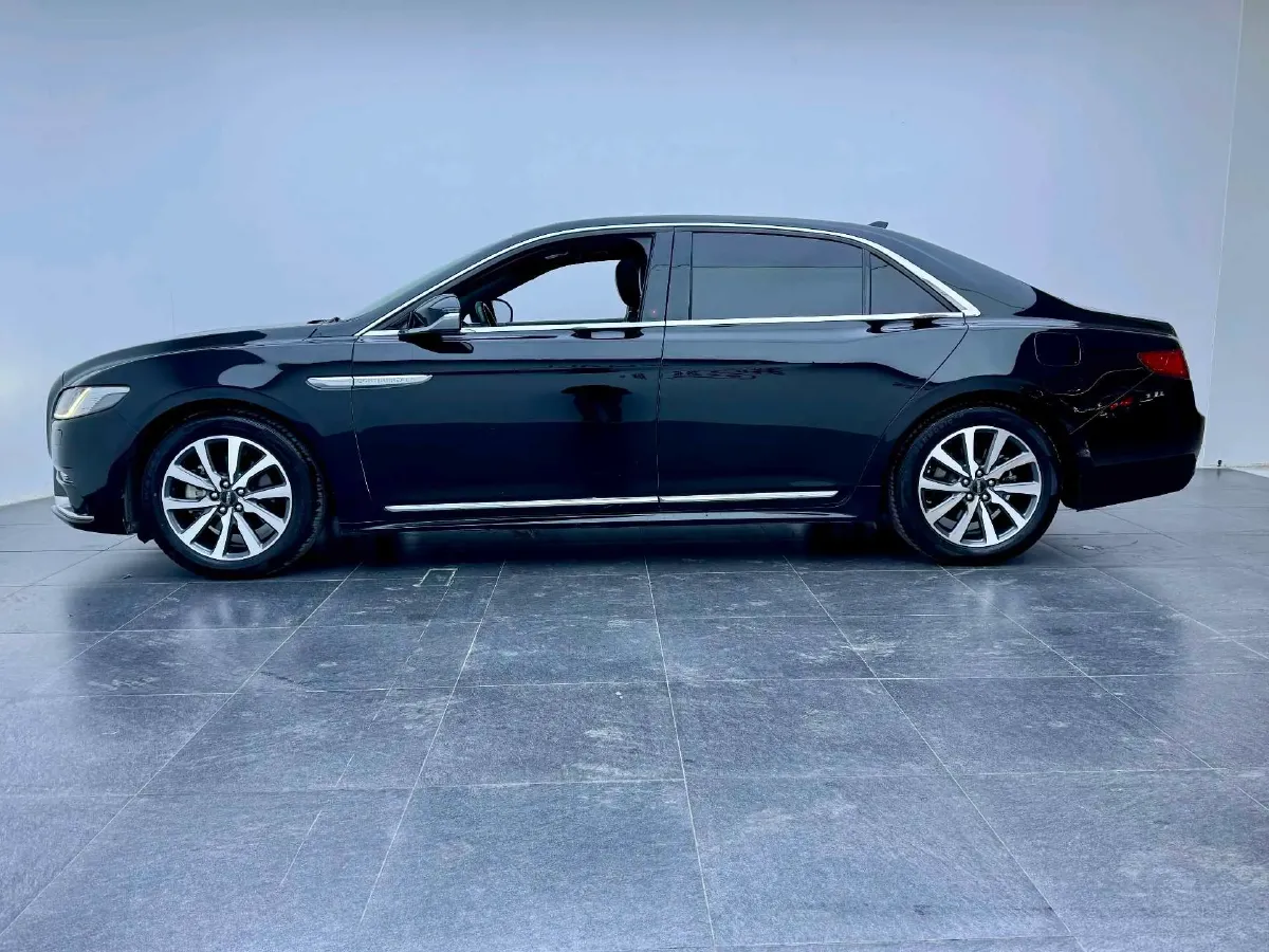 2018 Lincoln Continental 2.0T 261HP L4 6AT,autocango,china used car exporter,china ev exporter,chinese used car exporter,chinese used ev exporter