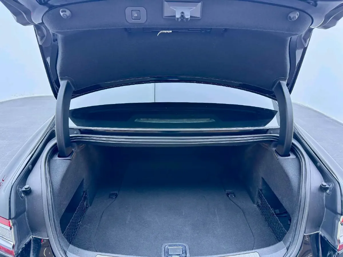 2018 Lincoln Continental 2.0T 261HP L4 6AT,autocango,china used car exporter,china ev exporter,chinese used car exporter,chinese used ev exporter