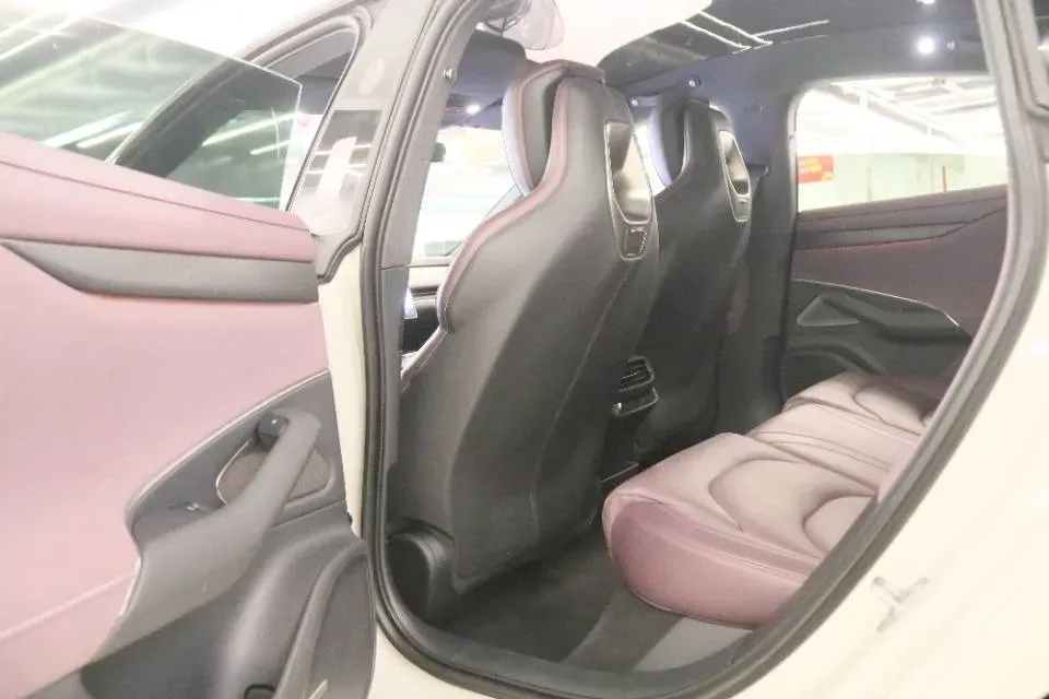 2024 MI SU7 BEV 94.3KWH,autocango,china used car exporter,china ev exporter,chinese used car exporter,chinese used ev exporter