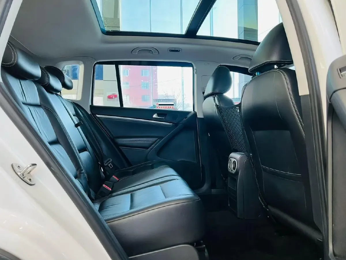 2017 Haval H9 2.0T 190HP L4 8AT,autocango,china used car exporter,china ev exporter,chinese used car exporter,chinese used ev exporter