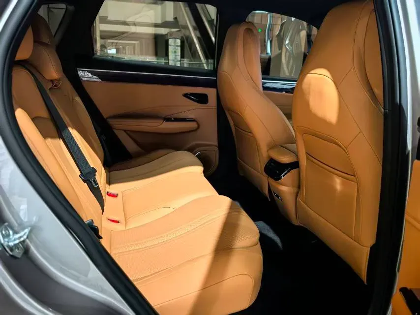 2025 Geely Galaxy L7 1.5L 112HP L4 1DHT PHEV 18.4KWH,autocango,china used car exporter,china ev exporter,chinese used car exporter,chinese used ev exporter