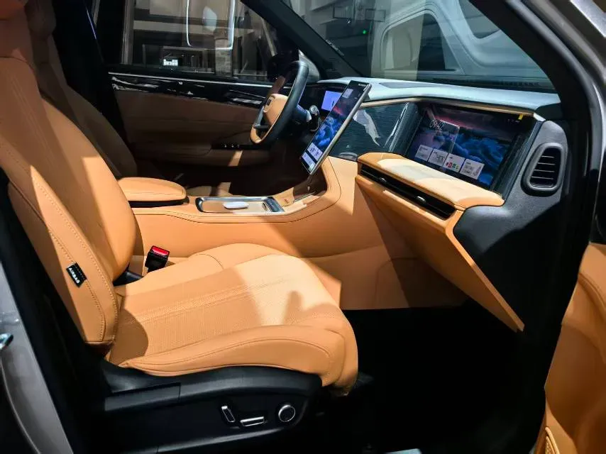 2025 Geely Galaxy L7 1.5L 112HP L4 1DHT PHEV 18.4KWH,autocango,china used car exporter,china ev exporter,chinese used car exporter,chinese used ev exporter