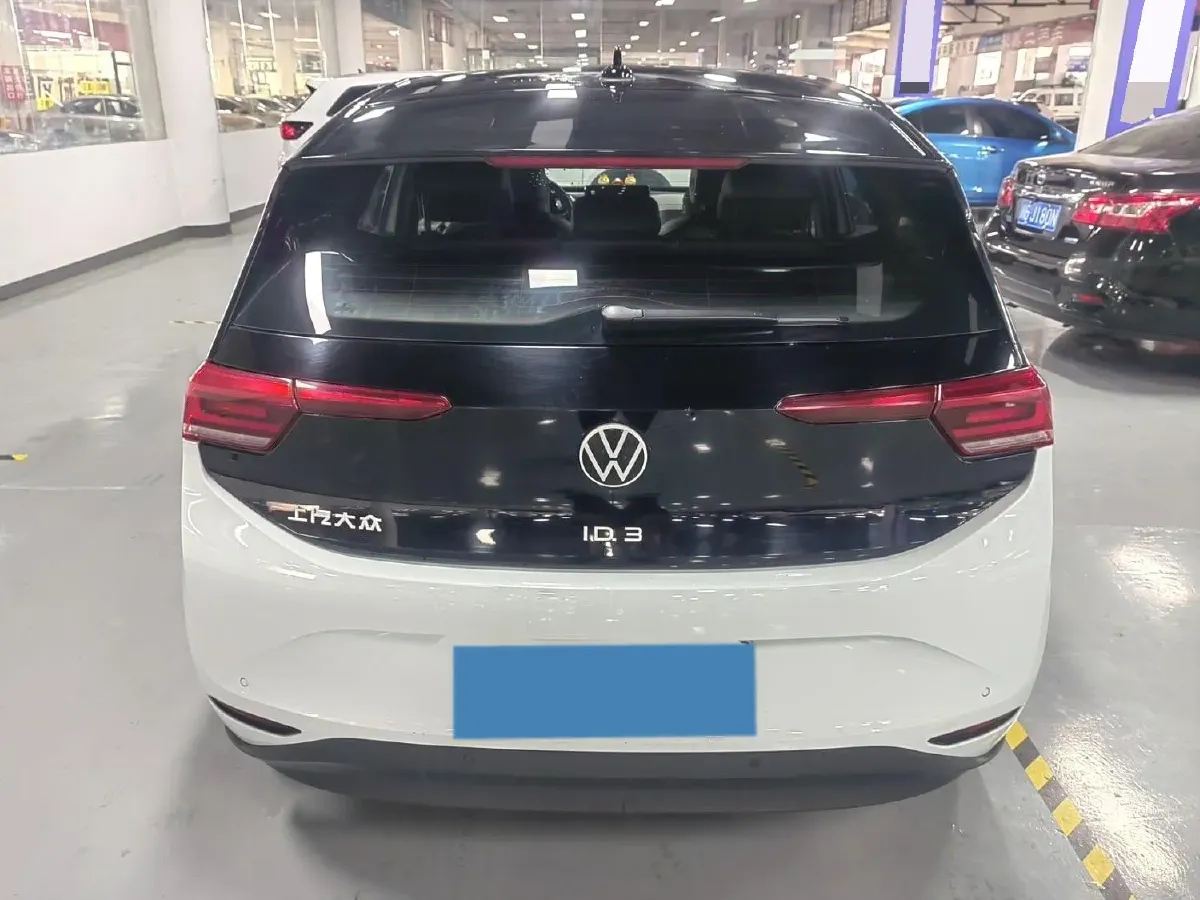 2023 Volkswagen ID.3 BEV 52.8KWH,autocango,china used car exporter,china ev exporter,chinese used car exporter,chinese used ev exporter