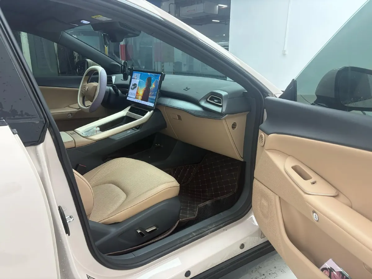 2025 ARCFOX αS5 BEV,autocango,china used car exporter,china ev exporter,chinese used car exporter,chinese used ev exporter