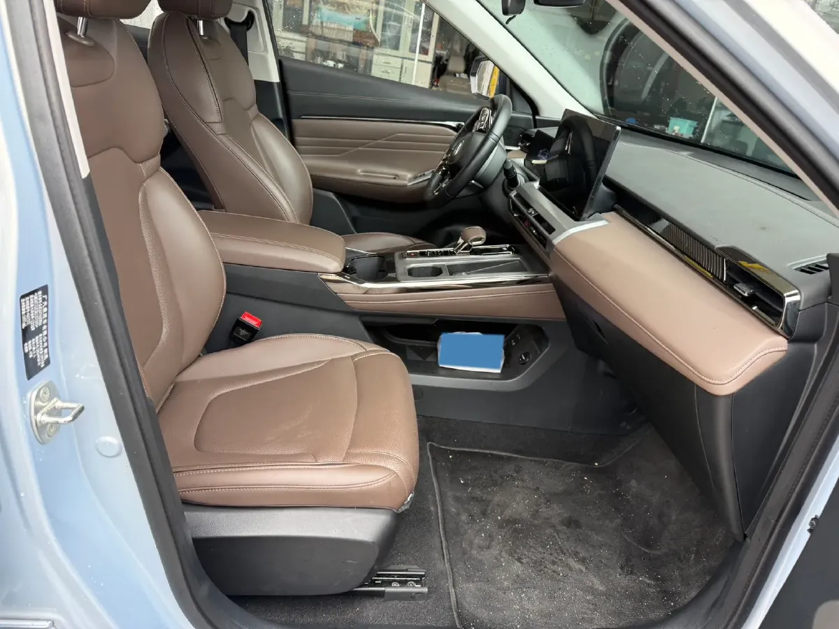 2024 GAC Trumpchi GS4 1.5T 177HP L4 7DCT,autocango,china used car exporter,china ev exporter,chinese used car exporter,chinese used ev exporter