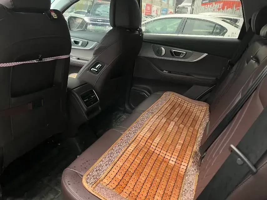 2024 Chery Tiggo 8 PRO 1.6T 197HP L4 7DCT,autocango,china used car exporter,china ev exporter,chinese used car exporter,chinese used ev exporter