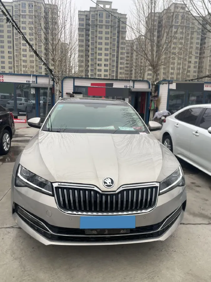 2019 Skoda Superb 2.0T 186HP L4 7DCT,autocango,china used car exporter,china ev exporter,chinese used car exporter,chinese used ev exporter