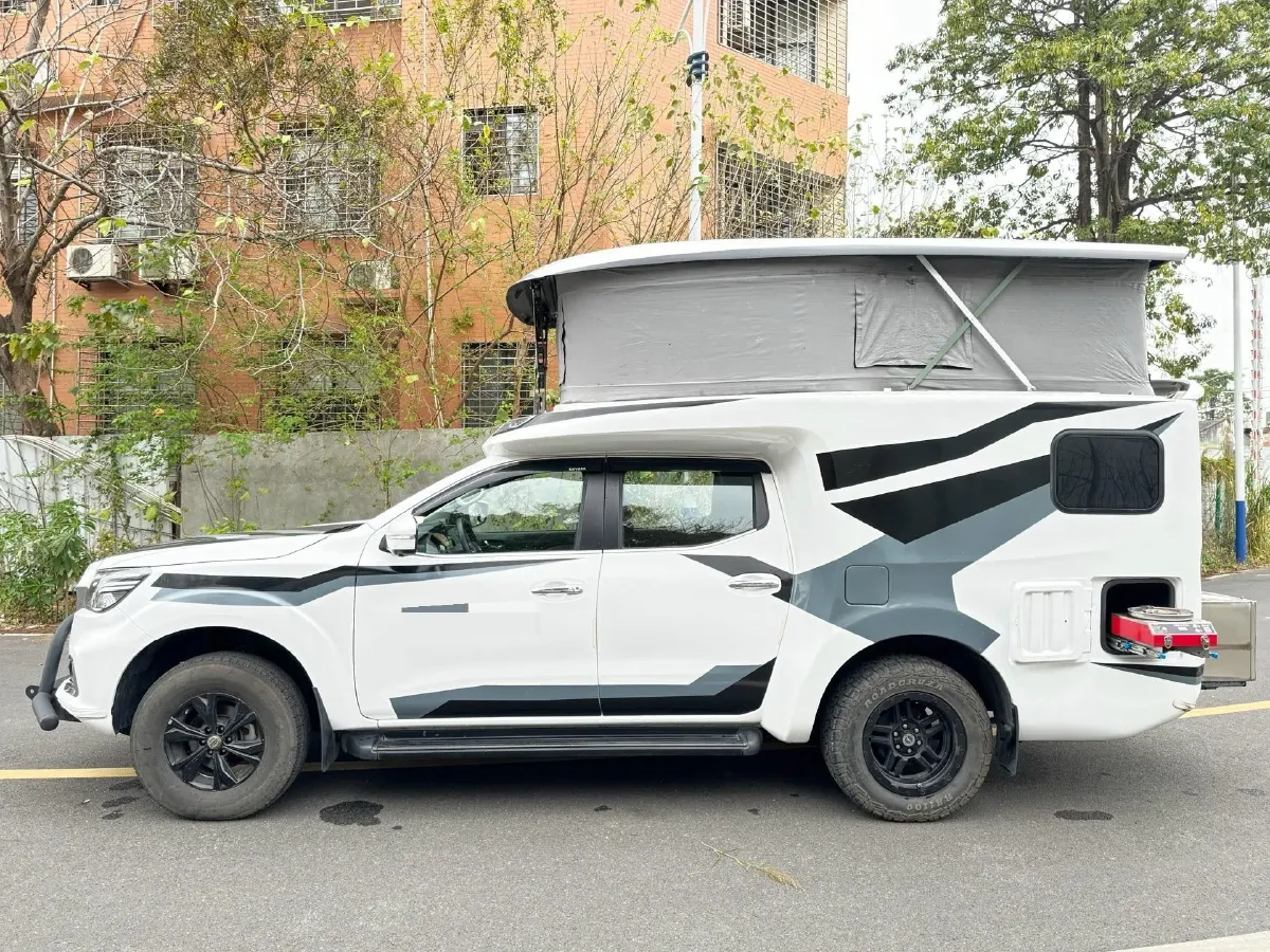 2020 Dongfeng RuiQi 6 2.3T 163HP L4 8AT,autocango,china used car exporter,china ev exporter,chinese used car exporter,chinese used ev exporter