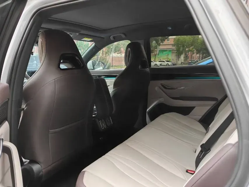 2025 BYD Song Plus 1.5L 101HP L4 E-CVT PHEV 18.3KWH,autocango,china used car exporter,china ev exporter,chinese used car exporter,chinese used ev exporter