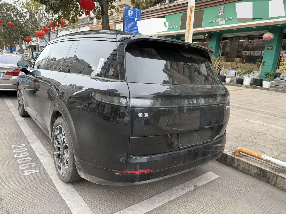 2025 LYNK&CO 900 2.0T 254HP L4 3DHT PHEV,autocango,china used car exporter,china ev exporter,chinese used car exporter,chinese used ev exporter