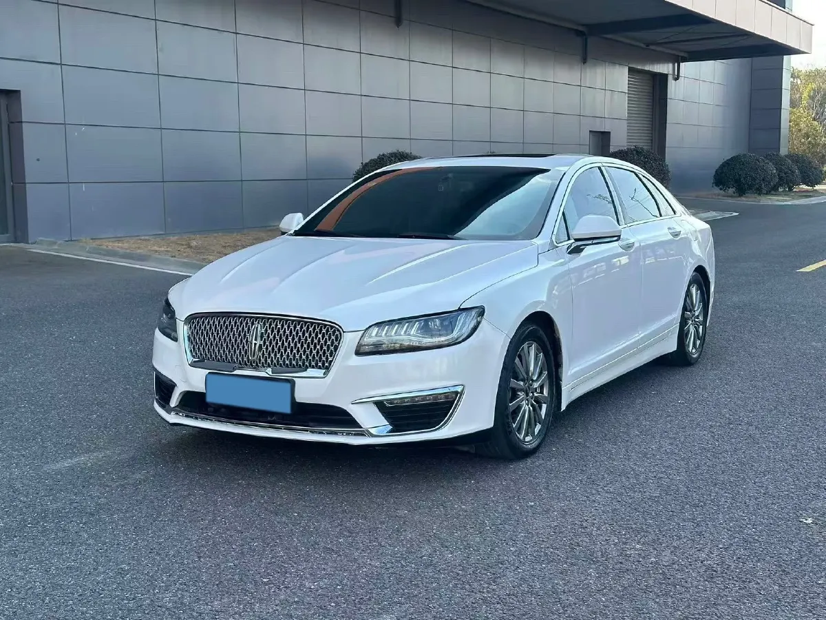 2019 BMW X2 1.5T 140HP L3 7DCT,autocango,china used car exporter,china ev exporter,chinese used car exporter,chinese used ev exporter