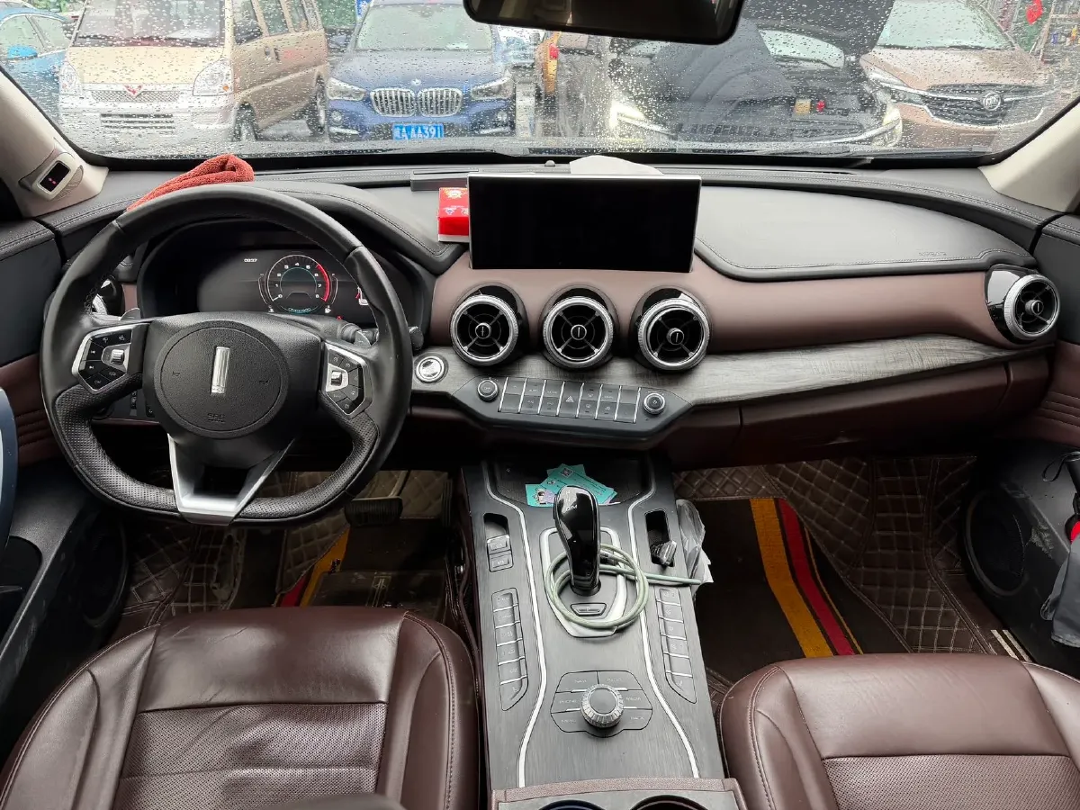 2020 WEY VV7 2.0T 227HP L4 7DCT,autocango,china used car exporter,china ev exporter,chinese used car exporter,chinese used ev exporter