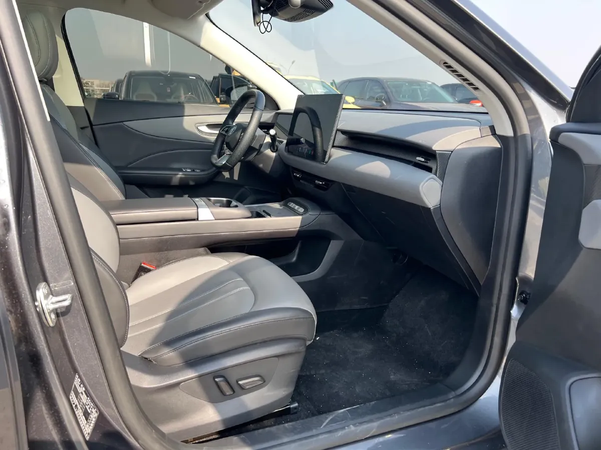 2025 MG MG ES5 BEV 62.2KWH,autocango,china used car exporter,china ev exporter,chinese used car exporter,chinese used ev exporter