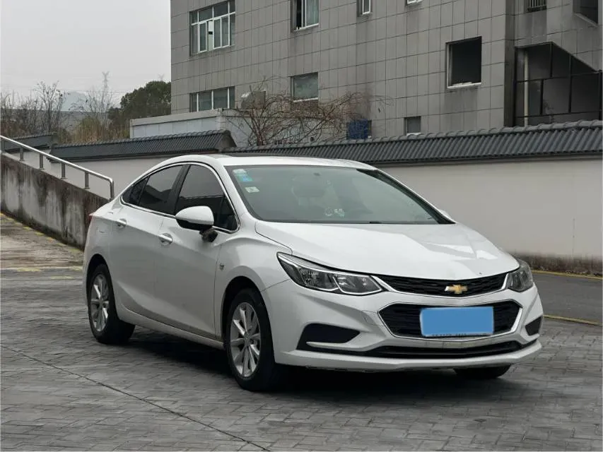 2018 Chevrolet Cruze 1.5L 114HP L4 6AT,autocango,china used car exporter,china ev exporter,chinese used car exporter,chinese used ev exporter