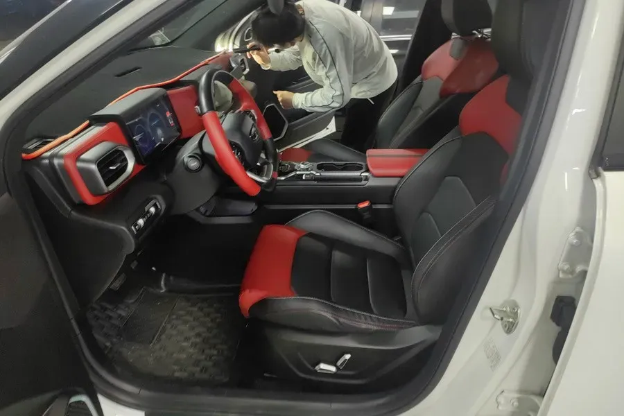 2020 Geely ICON 1.5T 177HP L3 7DCT,autocango,china used car exporter,china ev exporter,chinese used car exporter,chinese used ev exporter