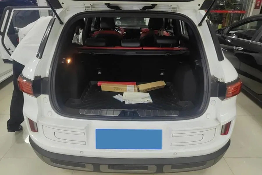 2020 Geely ICON 1.5T 177HP L3 7DCT,autocango,china used car exporter,china ev exporter,chinese used car exporter,chinese used ev exporter