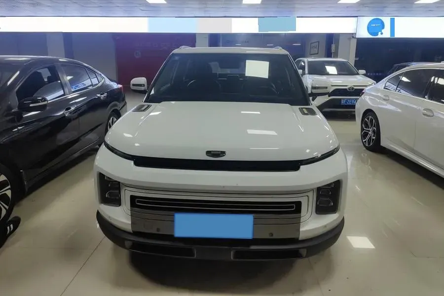 2020 Geely ICON 1.5T 177HP L3 7DCT,autocango,china used car exporter,china ev exporter,chinese used car exporter,chinese used ev exporter